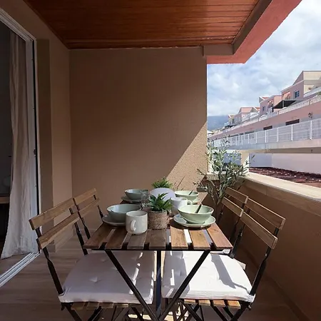 Cozy Modern 2-bed In אדחה